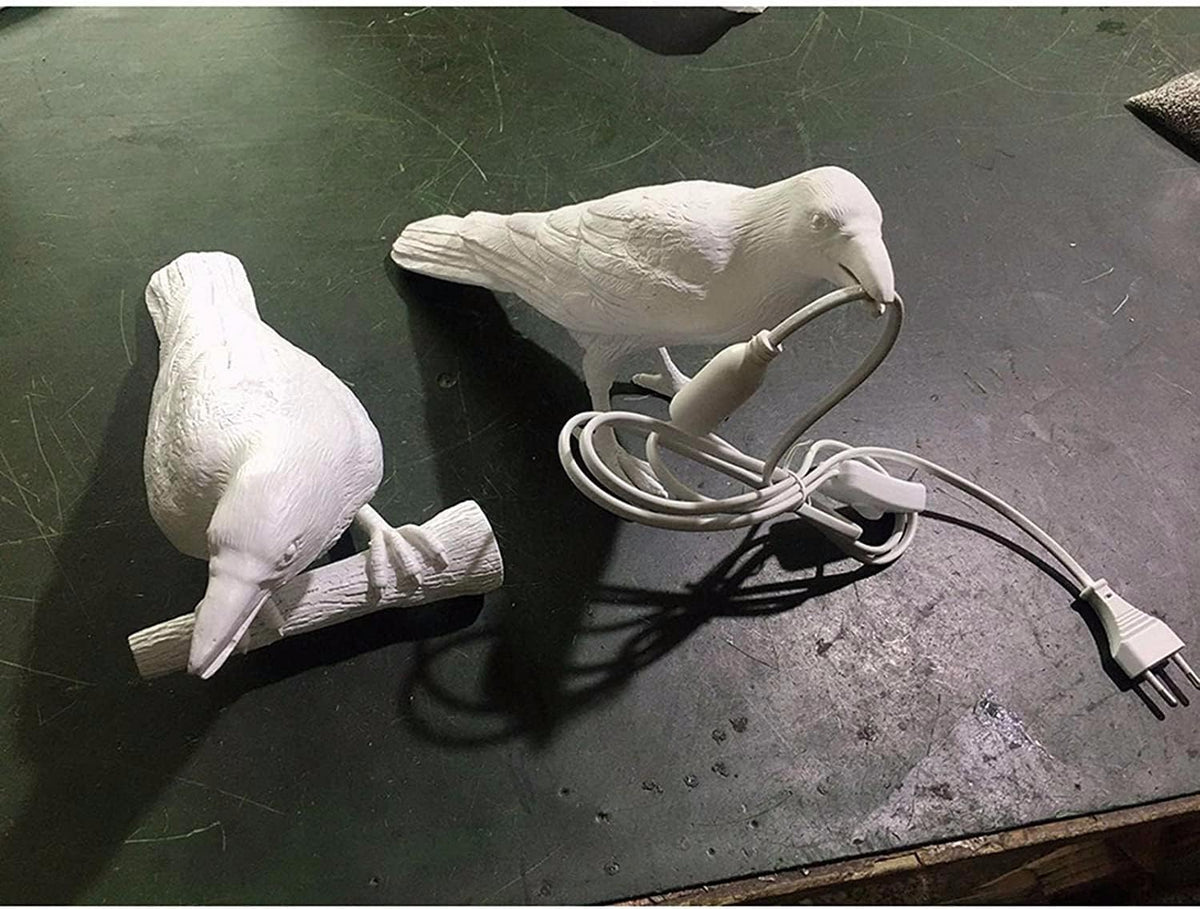 Raven Resin Table Lamp – product image 10