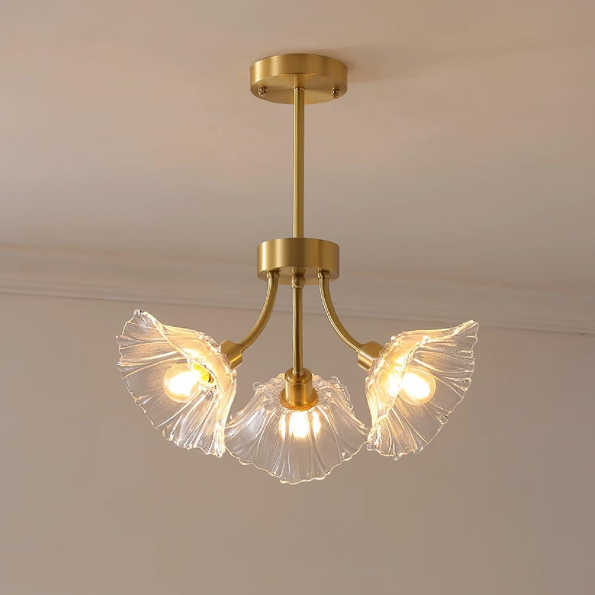 Kalin Flower Glass Chandelier – 3 heads - Dia 17.7 in x H 10.6 in