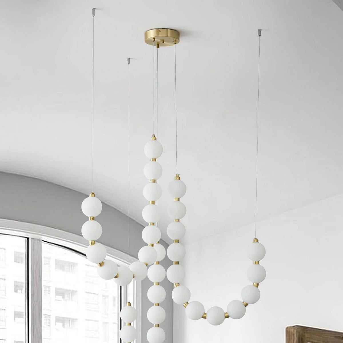 Acrylic Pearl Necklace Chandelier – product image 6