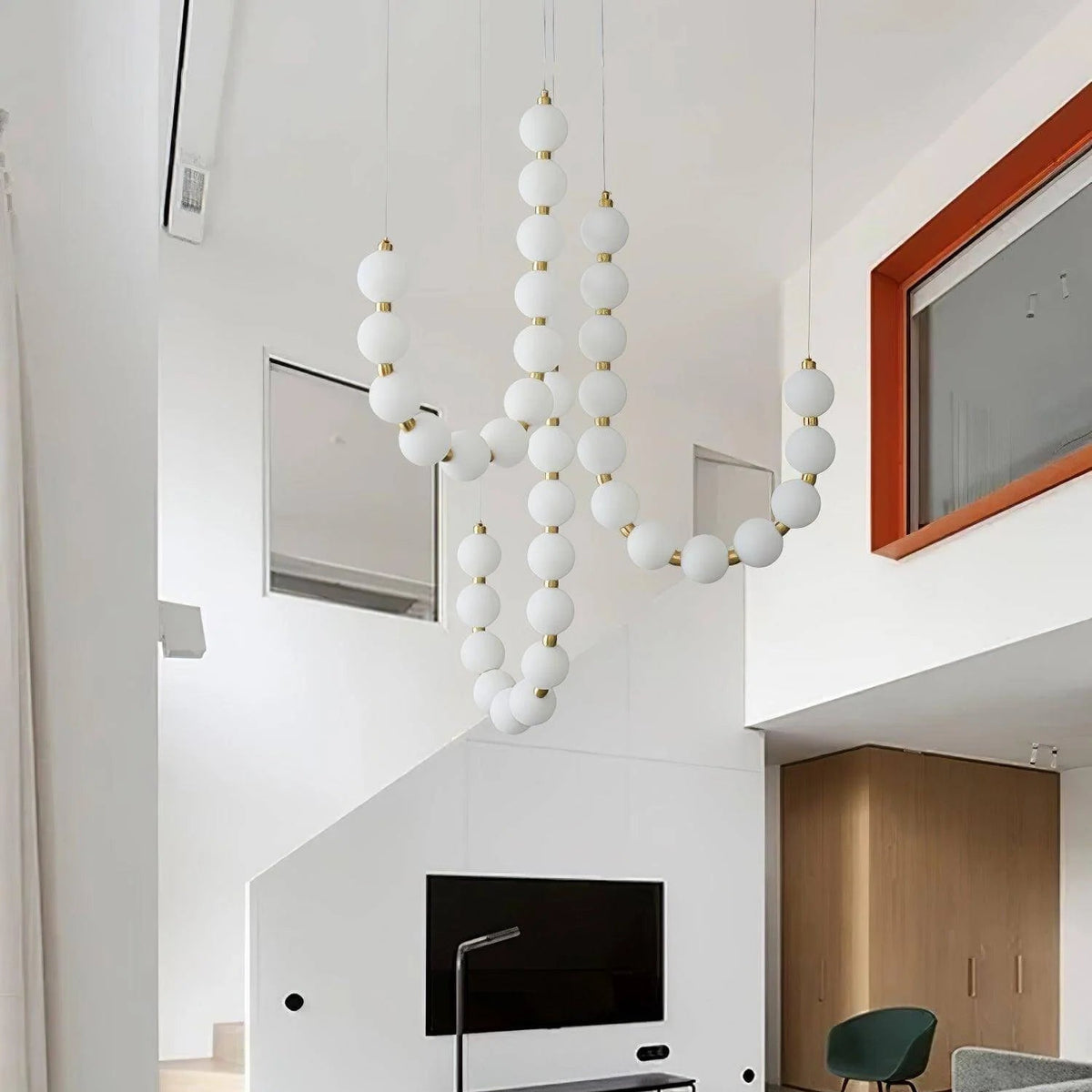 Acrylic Pearl Necklace Chandelier