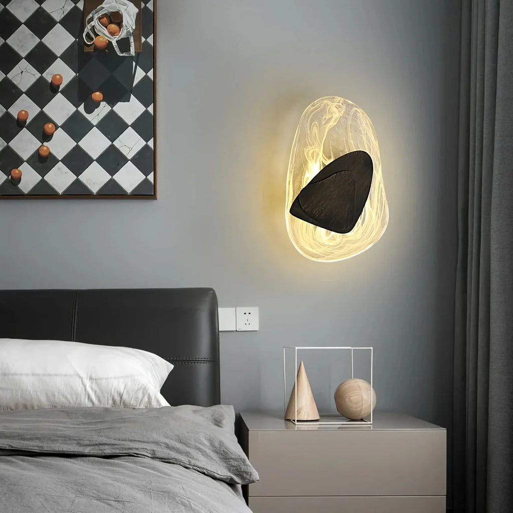 Curved Metal Arc Wall Sconce — Postmodern Nordic Style | CROISSANT™