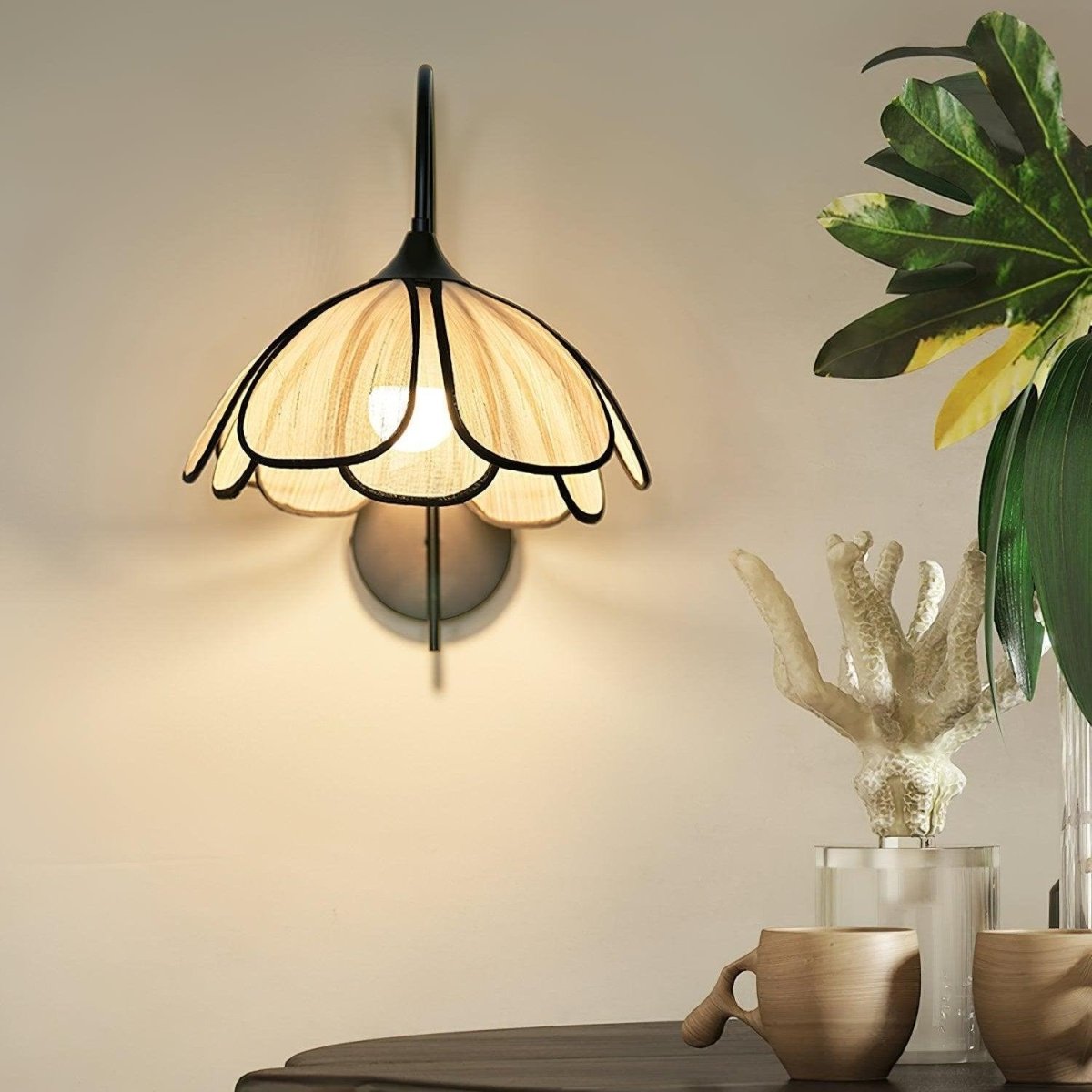 Opal Petal Wall Sconce — Sculptural Organic Style | FEUILLE™