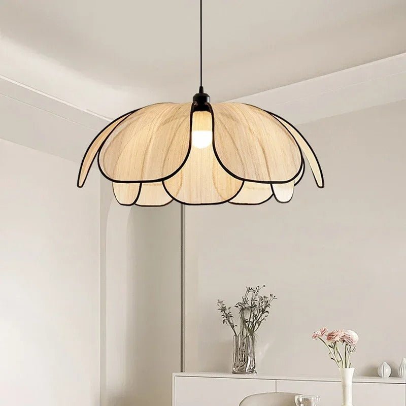Opal Petal Wall Sconce — Sculptural Organic Style | FEUILLE™