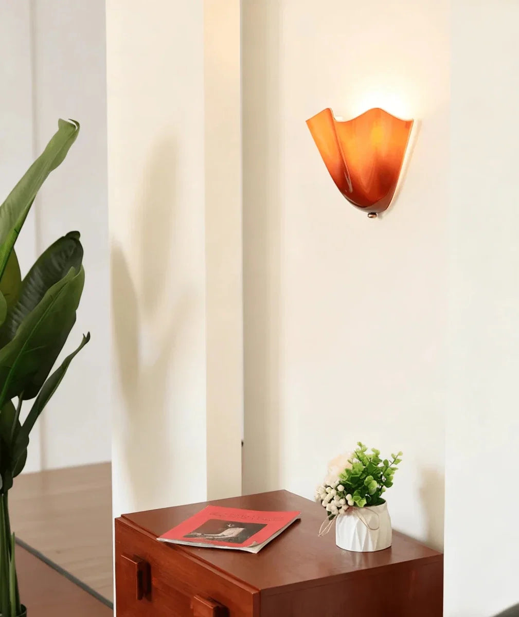 Blown Glass Petal Wall Sconce — French Retro Style | PÉTALE™