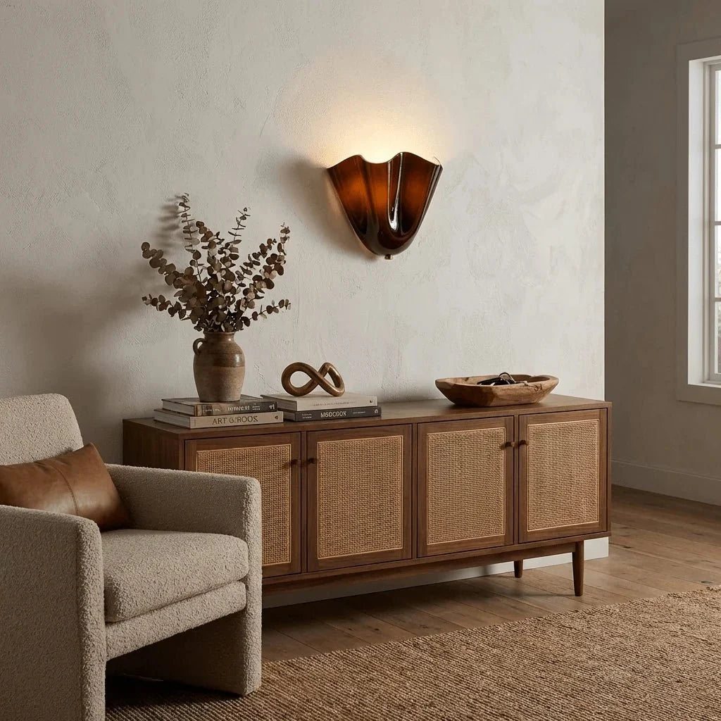 Blown Glass Petal Wall Sconce — French Retro Style | PÉTALE™