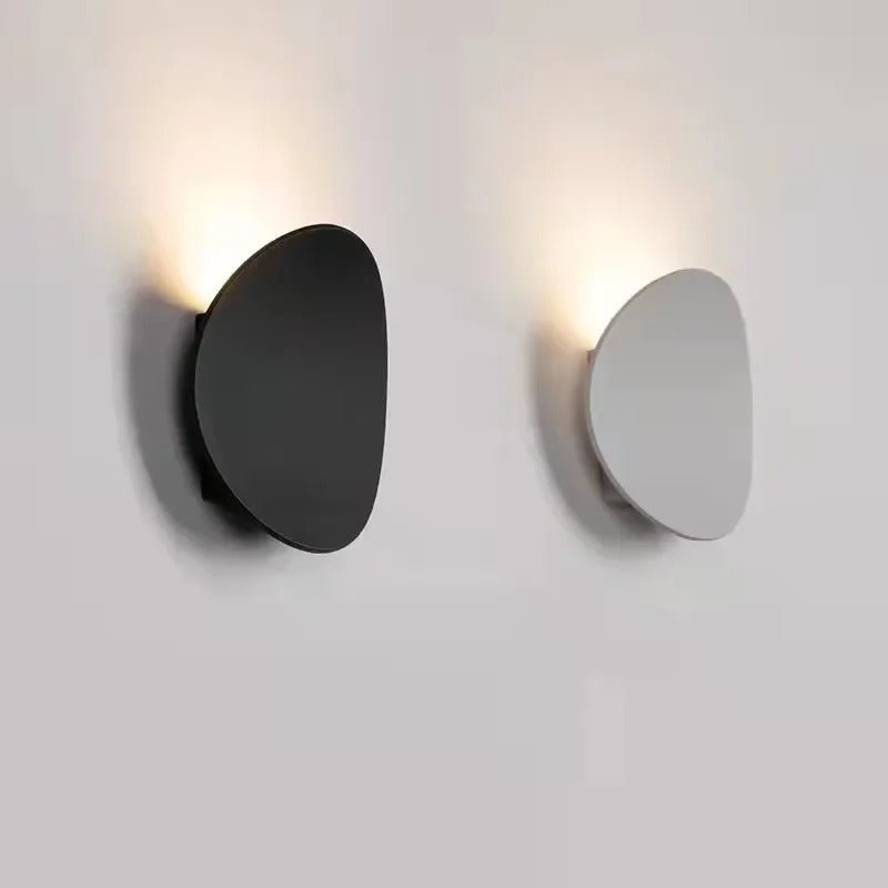 Pebble-Shaped Waterproof Outdoor Wall Sconce — Aluminum & Glass Style | GALET™