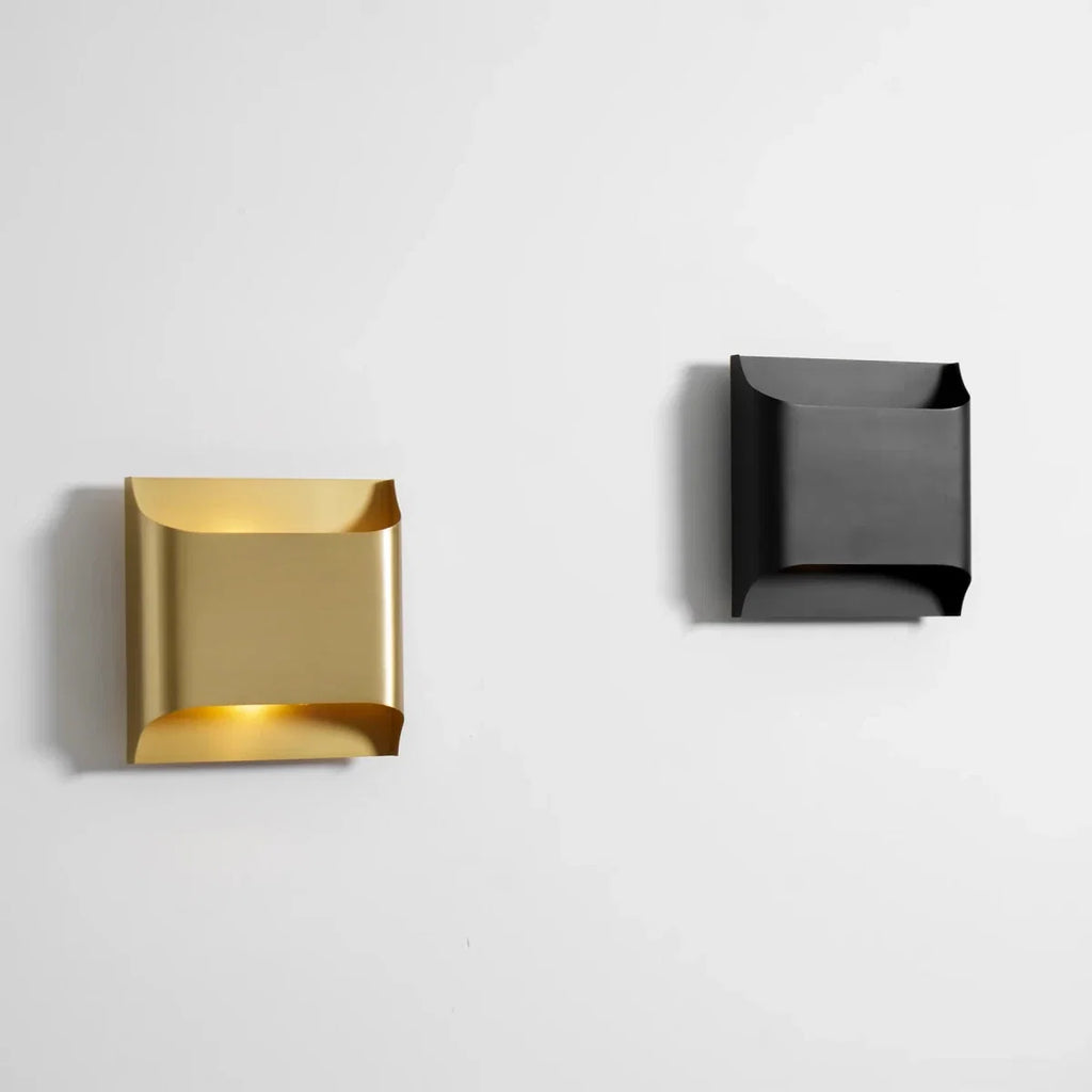 Solid Brass Minimalist Wall Sconce — Cottage Style | TRINGLE™