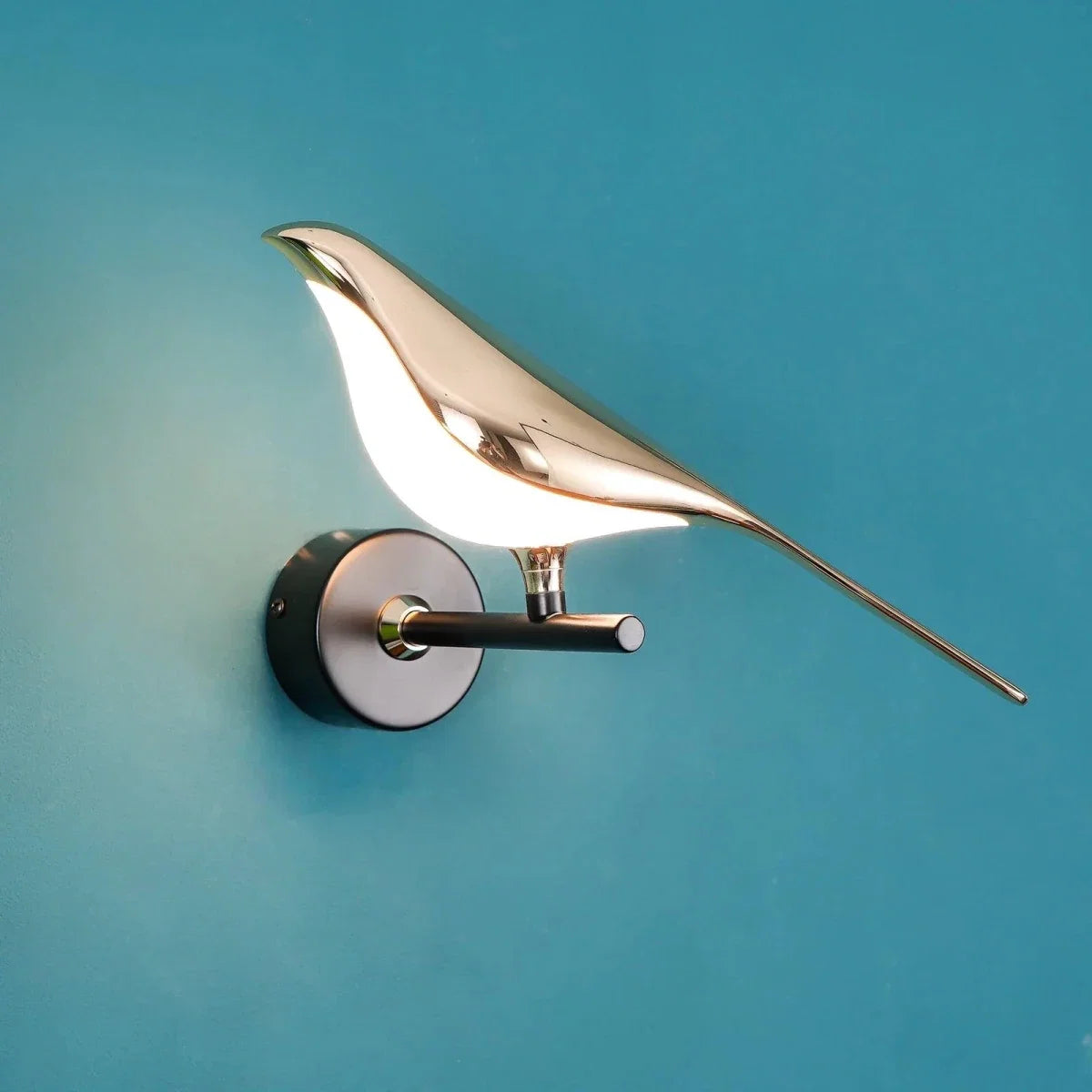 Golden Metal Bird Wall Sconce — Playful Nordic Style | MÉSANGE™