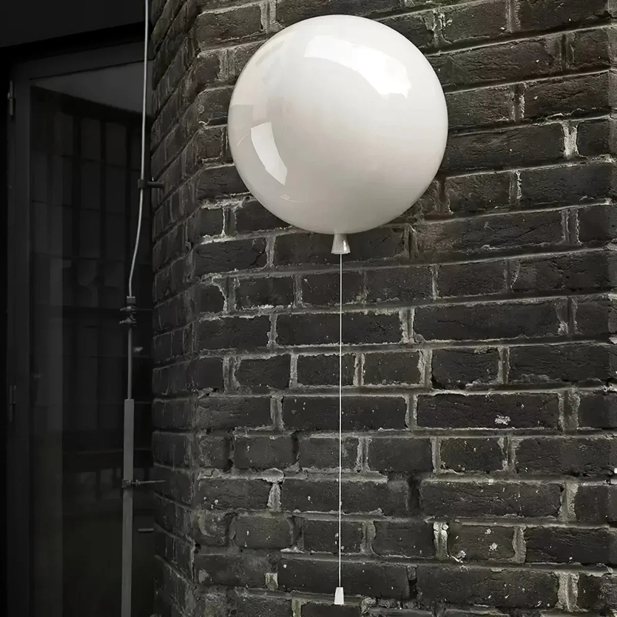 Round Colorful Wall Sconce — Playful Modern Bedside Style | BALLON™