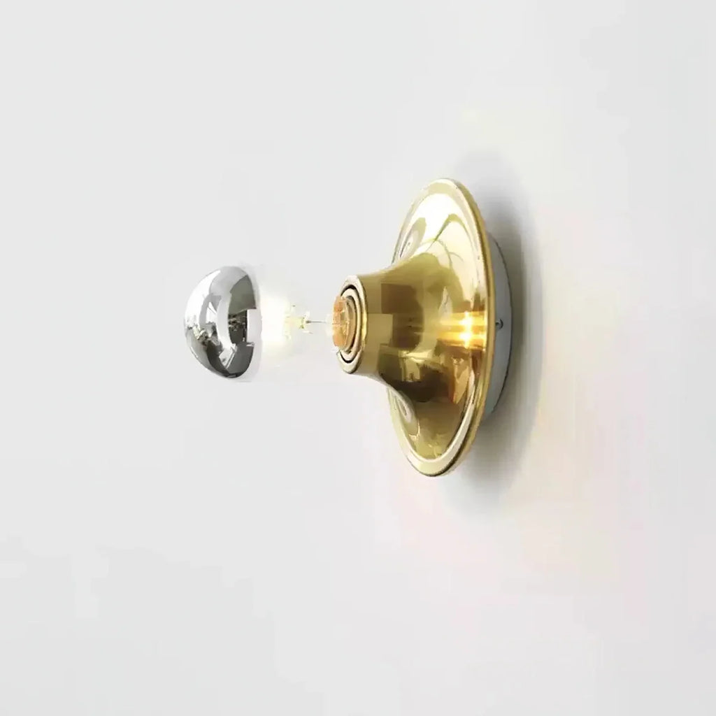 Round Retro Wall Sconce — Small Creative Nordic Bedside Style | JETON™