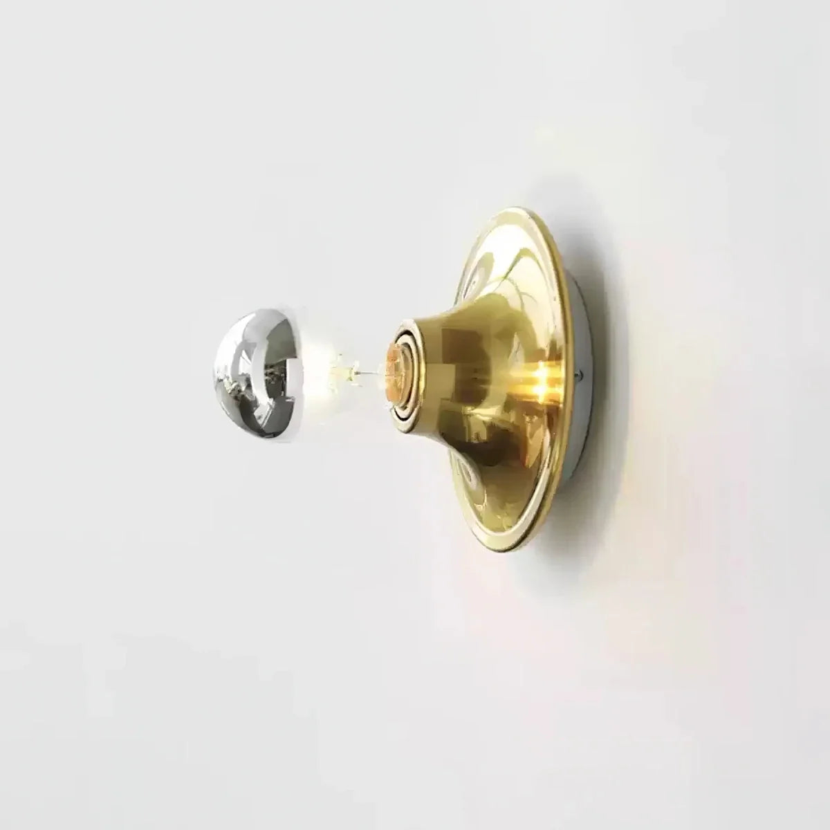 Round Retro Wall Sconce — Small Creative Nordic Bedside Style | JETON™