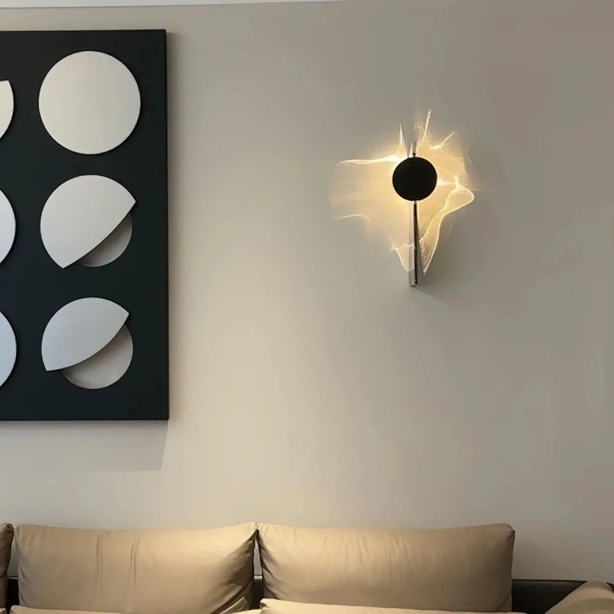 Ridged Aluminum Shadow Wall Sconce — Modern Bedside Style | STRIÉ™