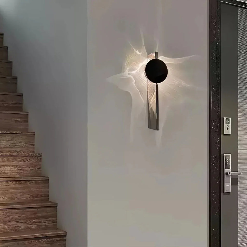 Ridged Aluminum Shadow Wall Sconce — Modern Bedside Style | STRIÉ™