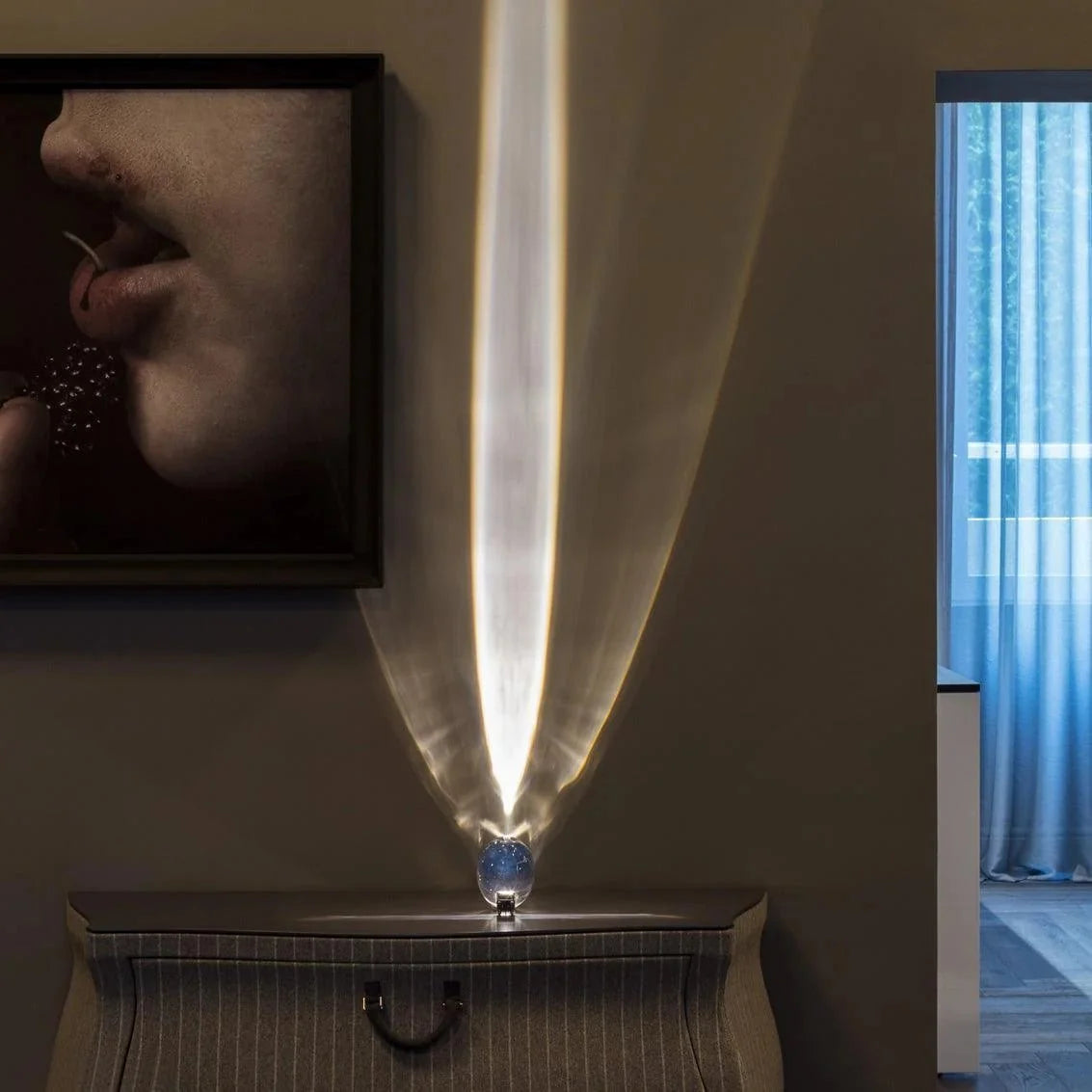 Optical Crystal Comet Table Lamp — Sculptural Style | CIEL™