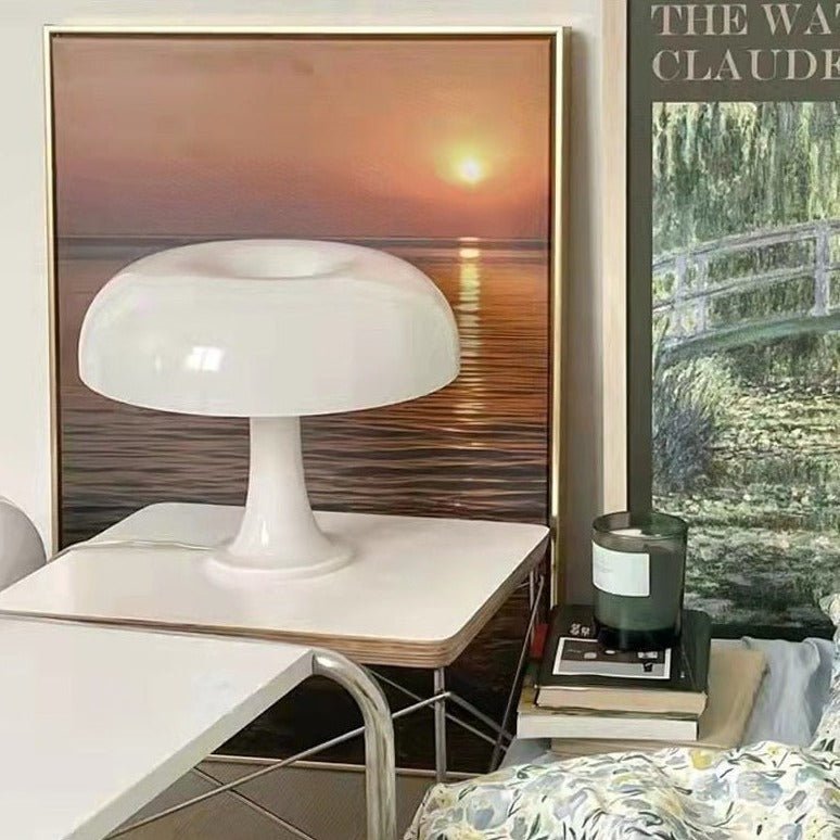 Mushroom Vintage Retro Glass Table Lamp — 70s Italian Style | Le Cèpe™
