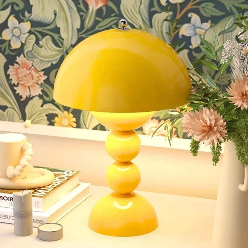 Sphera table lamp - lacquered bubble detail