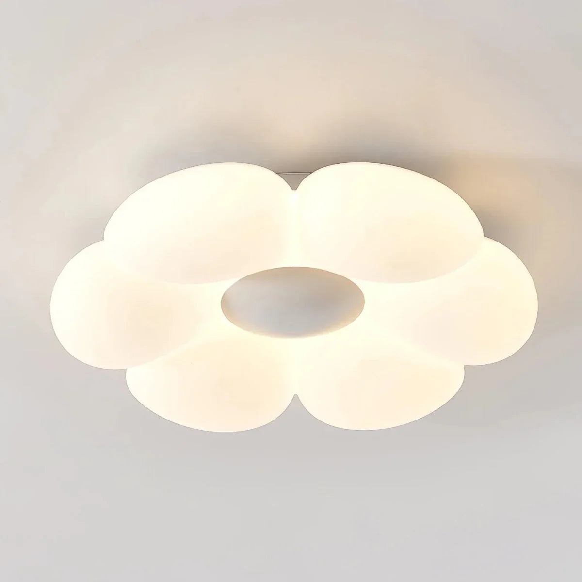 Flower Ceiling Light — Romantic Kids Room Style | PIVOINE™