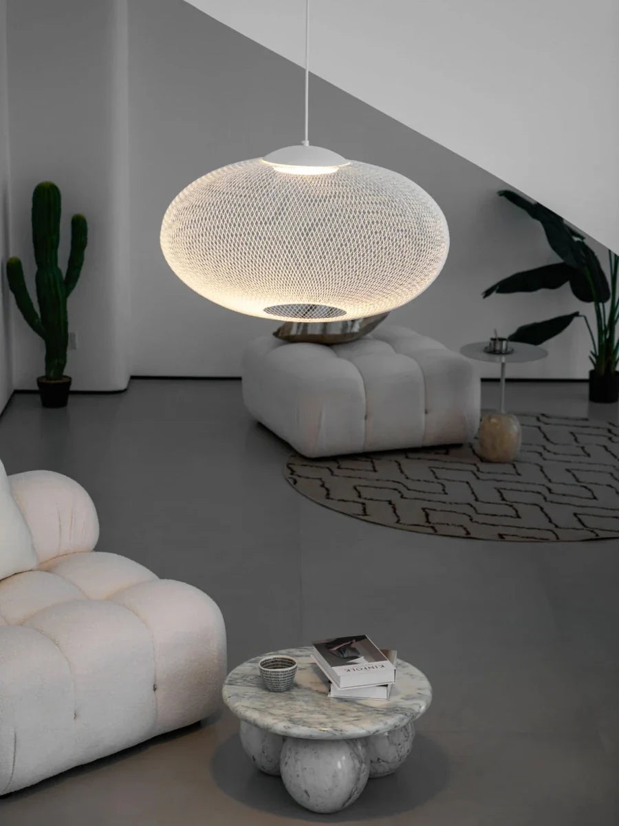 Curved Metal Pendant — Danish Contemporary Design Chandelier | ONDE™