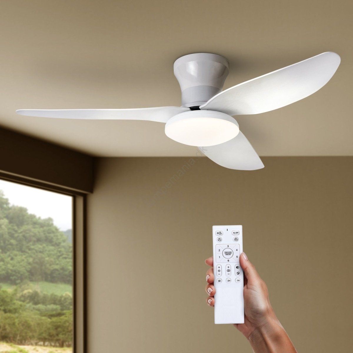 Silent DC Ceiling Fan with LED Light — 2-in-1 Dimmable Style | BRISE™